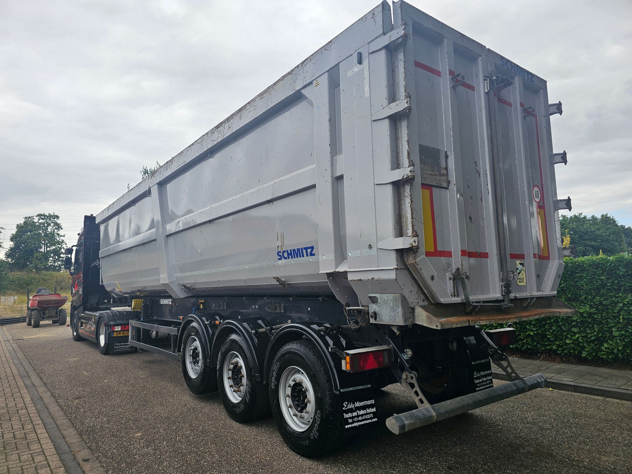 Schmitz SGF-S3 Scraptipper 55 M3 - Kiper polprikolica: slika 4 Schmitz SGF-S3 Scraptipper 55 M3 - Kiper polprikolica: slika 4