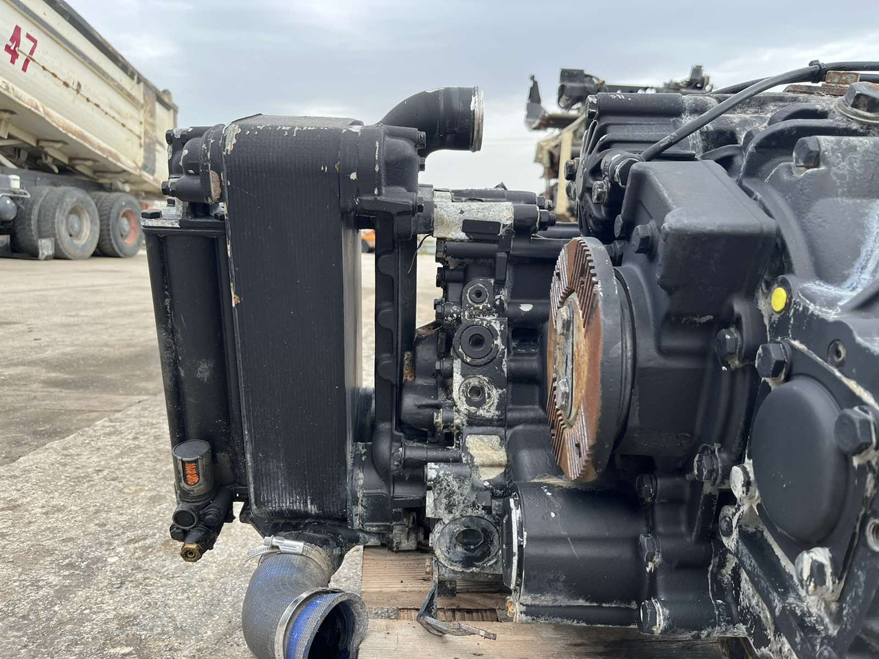 GEARBOX ZF 16S1921TD INTARDER MAN TGA - Menjalnik in deli za Tovornjak: slika 3 GEARBOX ZF 16S1921TD INTARDER MAN TGA - Menjalnik in deli za Tovornjak: slika 3