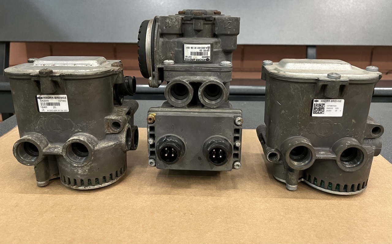 SERVICE BRAKE ATEGO KNORR-BREMSE - Zavorni deli za Tovornjak: slika 1 SERVICE BRAKE ATEGO KNORR-BREMSE - Zavorni deli za Tovornjak: slika 1