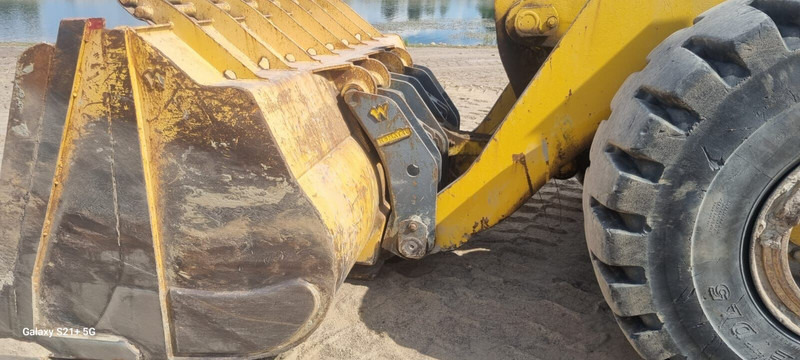 Komatsu WA480-5 - Kolesni nakladalec: slika 5 Komatsu WA480-5 - Kolesni nakladalec: slika 5