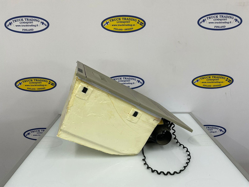 Volvo FH Fridge 82174070 - Kabina in notranjost: slika 1 Volvo FH Fridge 82174070 - Kabina in notranjost: slika 1