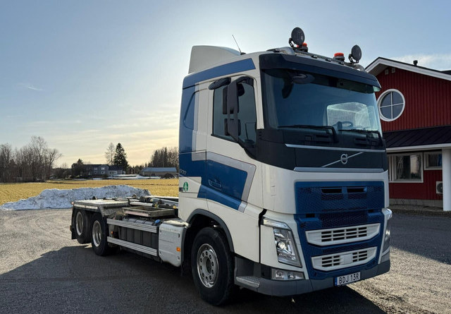 Volvo FH500 koukkuauto vain 493 tkm - Kotalni prekucni tovornjak: slika 2 Volvo FH500 koukkuauto vain 493 tkm - Kotalni prekucni tovornjak: slika 2
