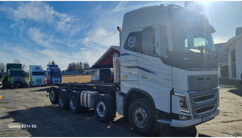 Volvo FH750 New engine and gearbox - Tovornjak-šasija: slika 5 Volvo FH750 New engine and gearbox - Tovornjak-šasija: slika 5