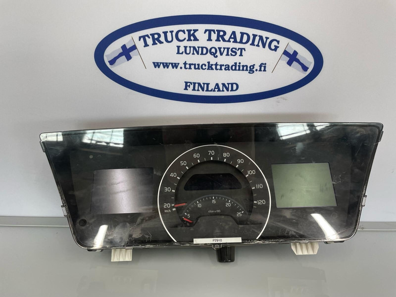 Volvo - Armaturna plošča: slika 1 Volvo - Armaturna plošča: slika 1