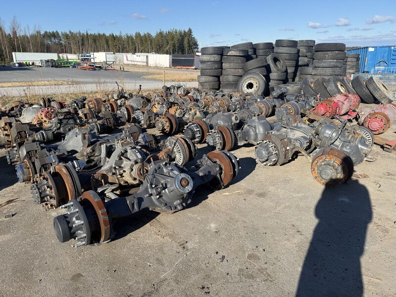 Volvo RTS2370A RSS1125 RTH2610F RTH3312 RTH3815 MD15 CTEV87 - Zadnja os: slika 1 Volvo RTS2370A RSS1125 RTH2610F RTH3312 RTH3815 MD15 CTEV87 - Zadnja os: slika 1