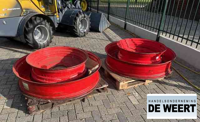 Fendt velgen 50" - Gume in platišča za Kmetijski stroj: slika 1 Fendt velgen 50" - Gume in platišča za Kmetijski stroj: slika 1