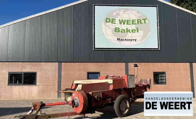 International 440 - Balirka za kvadratne bale: slika 2 International 440 - Balirka za kvadratne bale: slika 2