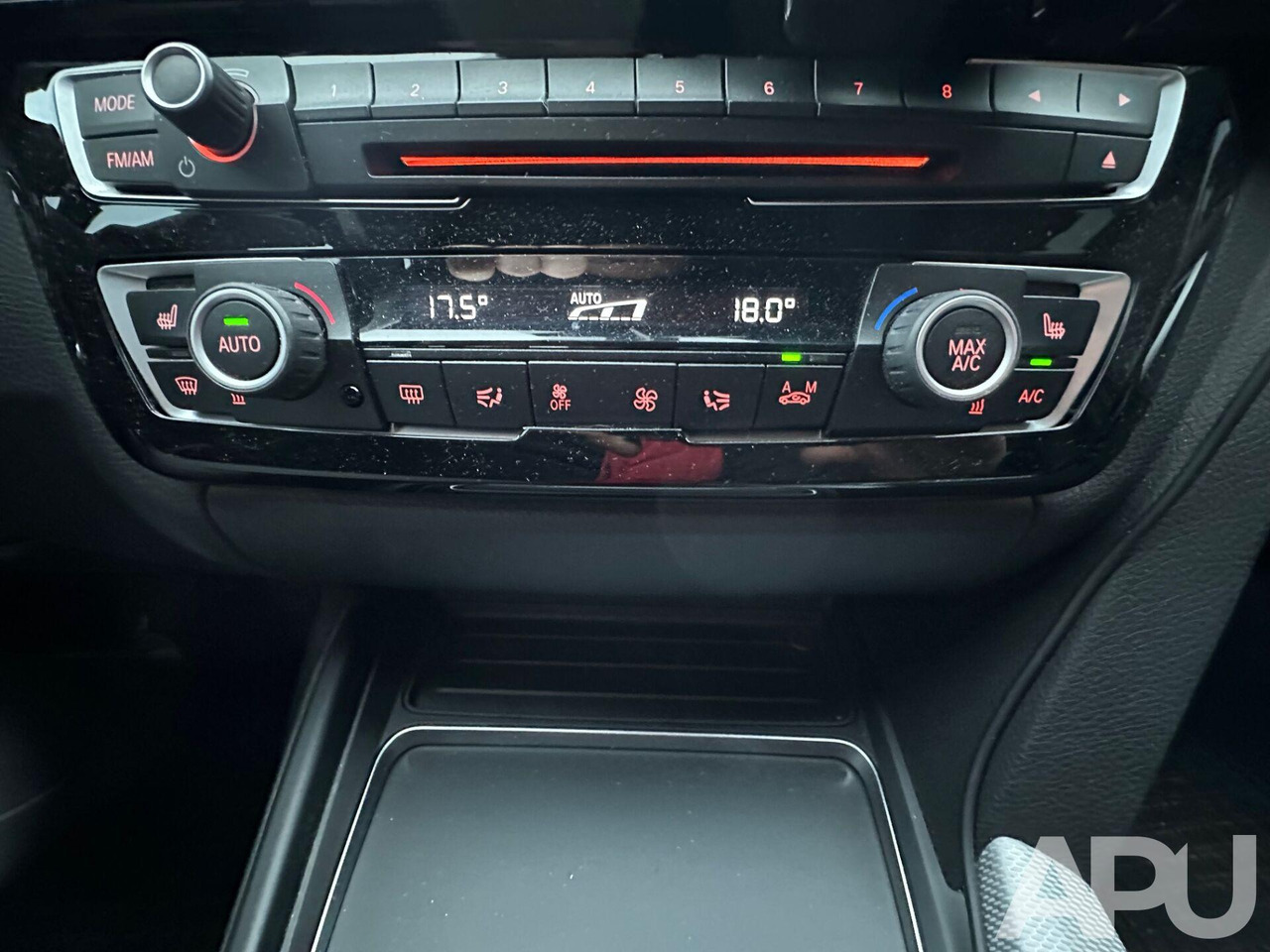 BMW 330i F30 M-PAKIET PERFORMANCE - Avtomobil: slika 2 BMW 330i F30 M-PAKIET PERFORMANCE - Avtomobil: slika 2