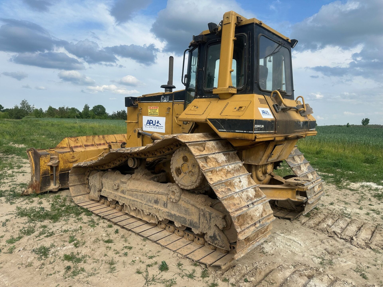 Caterpillar D6M LGP - Buldožer: slika 5 Caterpillar D6M LGP - Buldožer: slika 5