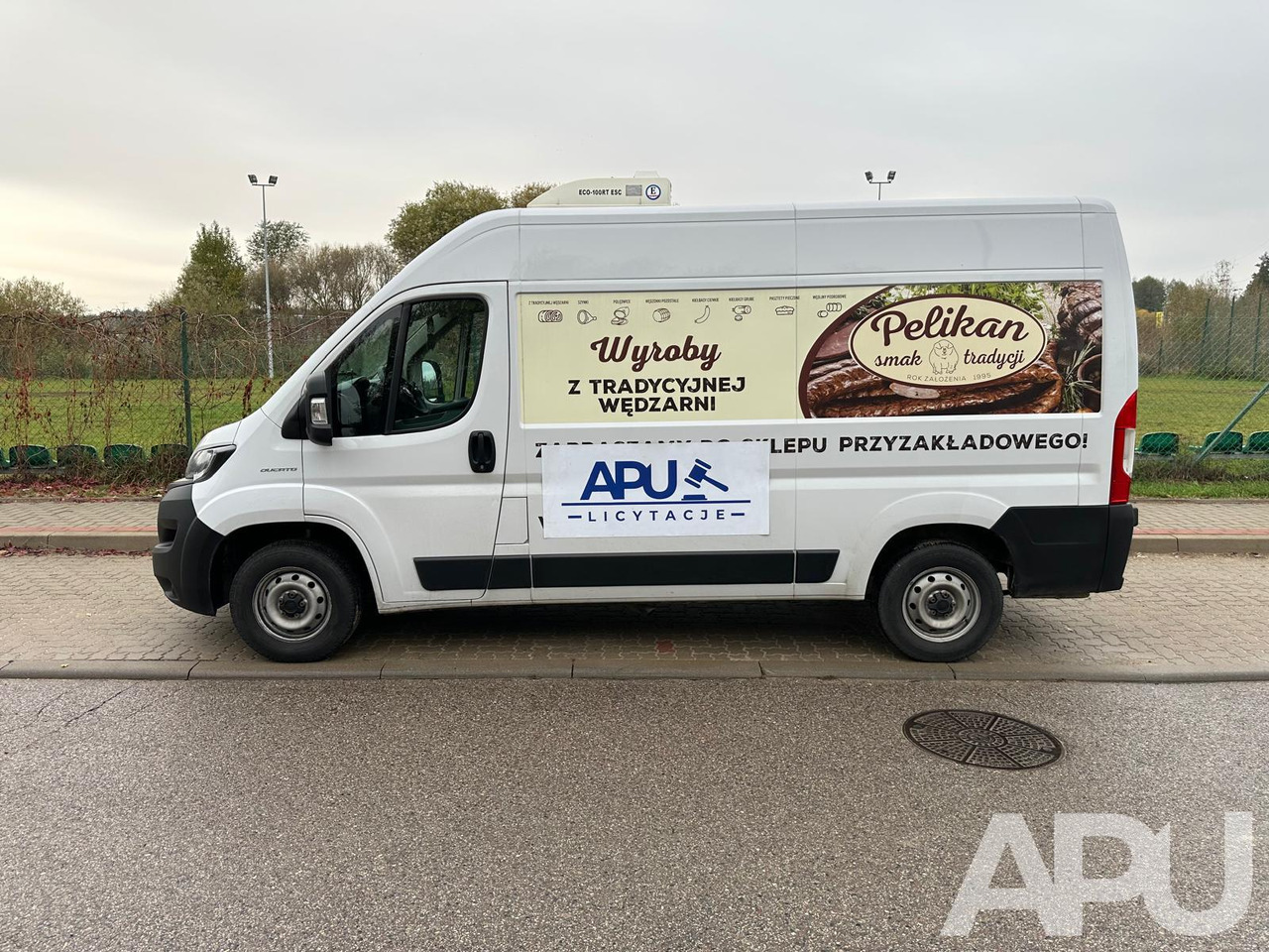 FIAT DUCATO 2.2 chłodnia izoterma - Hladilno vozilo: slika 2 FIAT DUCATO 2.2 chłodnia izoterma - Hladilno vozilo: slika 2