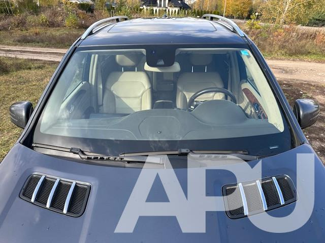 Mercedes-Benz ML350 4Matic AMG - Avtomobil: slika 2 Mercedes-Benz ML350 4Matic AMG - Avtomobil: slika 2