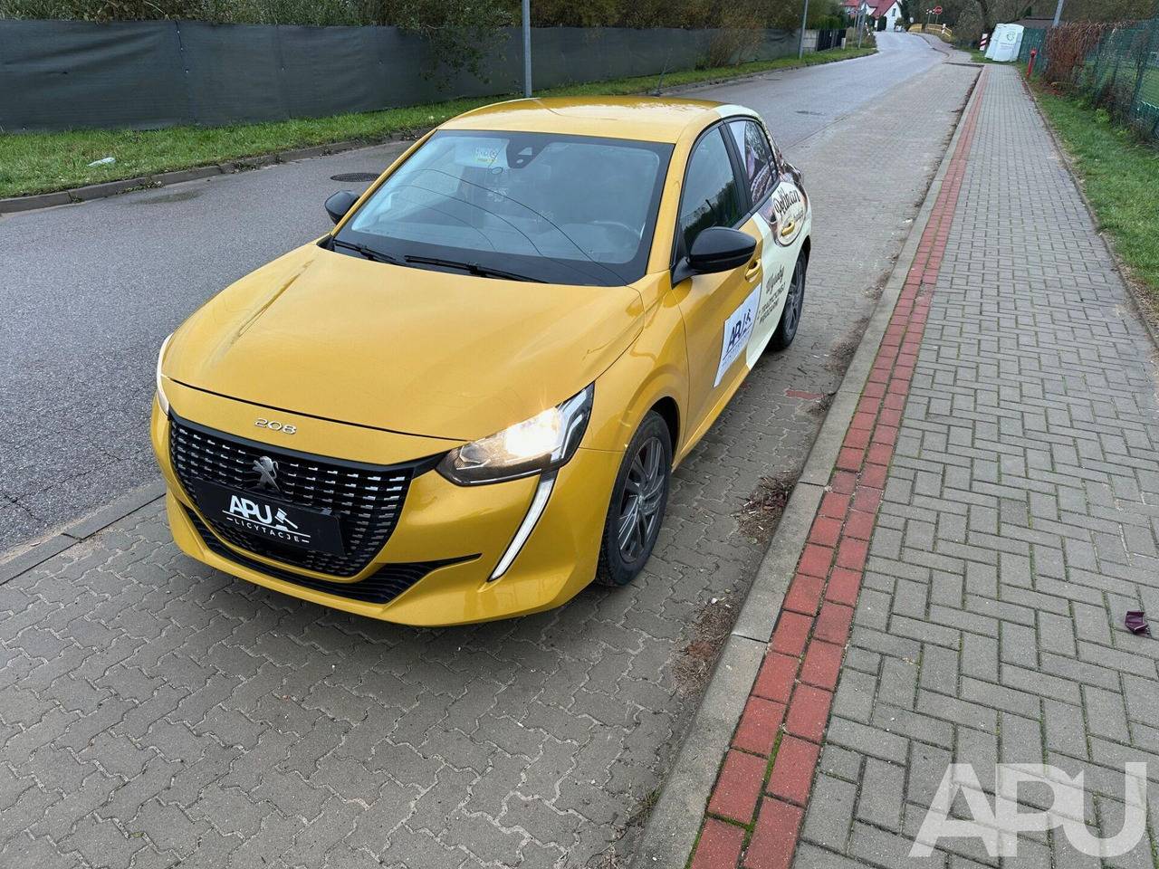PEUGEOT 208 1,2 VAN - Avtomobil: slika 3 PEUGEOT 208 1,2 VAN - Avtomobil: slika 3