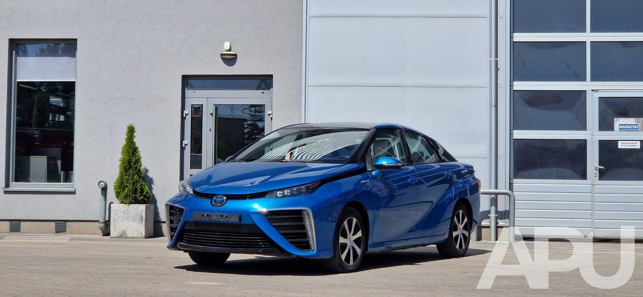 Toyota Mirai – NOWA NIE UŻYWANA - Limuzina: slika 1 Toyota Mirai – NOWA NIE UŻYWANA - Limuzina: slika 1
