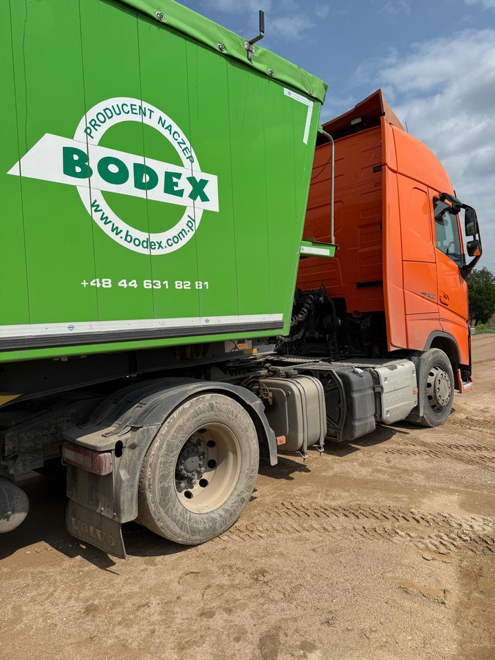 Volvo FH500 4×2 - Vlačilec: slika 3 Volvo FH500 4×2 - Vlačilec: slika 3