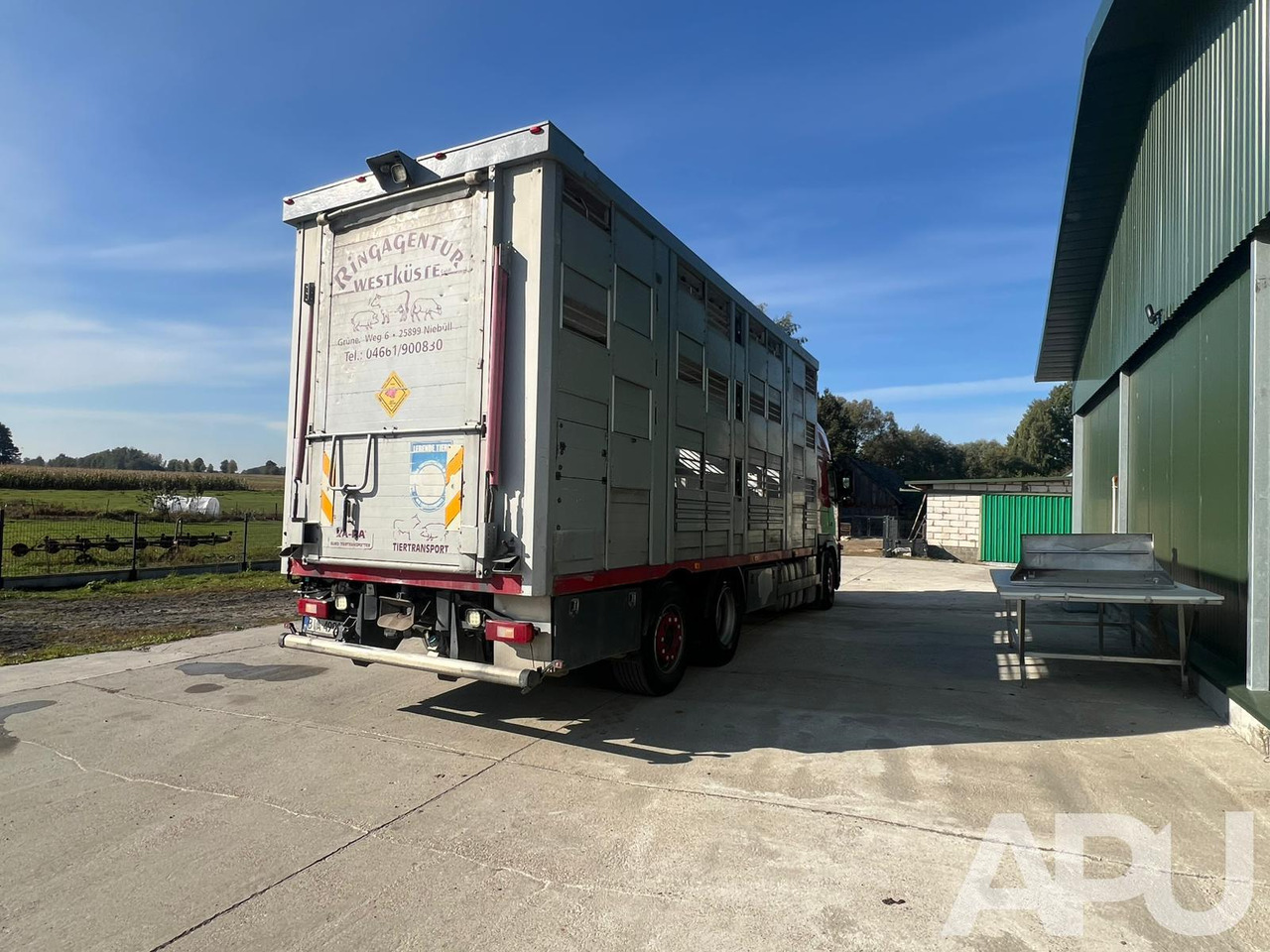 Volvo Fm 410 DO PRZEWOZU BYDŁA - Tovornjak za prevoz živine: slika 5 Volvo Fm 410 DO PRZEWOZU BYDŁA - Tovornjak za prevoz živine: slika 5