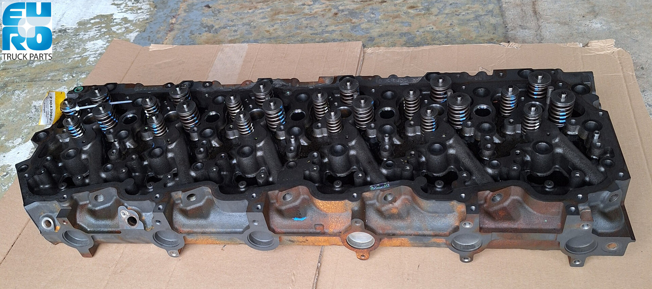 DAF XG CYLINDER HEAD ENGINE MX-13 USED + DEPOSIT - Glava motorja za Tovornjak: slika 4 DAF XG CYLINDER HEAD ENGINE MX-13 USED + DEPOSIT - Glava motorja za Tovornjak: slika 4