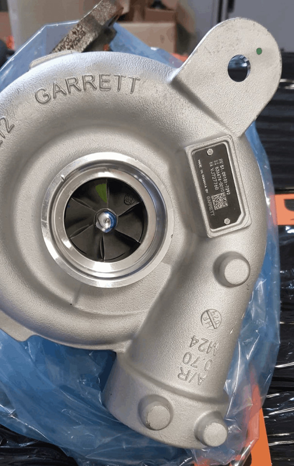 MAN TURBOCHARGER D2676 51091017292 8364740010 - Turbo za Tovornjak: slika 1 MAN TURBOCHARGER D2676 51091017292 8364740010 - Turbo za Tovornjak: slika 1