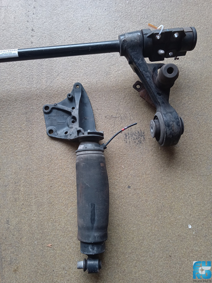 RENAULT TRUCK T CABINE STABILISATOR >2014 GEBRUIKT 7421874554U - Stabilizator za Tovornjak: slika 2 RENAULT TRUCK T CABINE STABILISATOR >2014 GEBRUIKT 7421874554U - Stabilizator za Tovornjak: slika 2