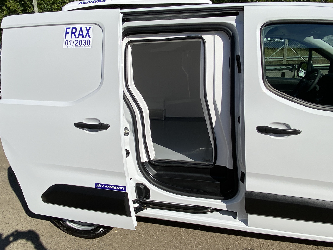 Opel Combo - Hladilno vozilo: slika 5 Opel Combo - Hladilno vozilo: slika 5