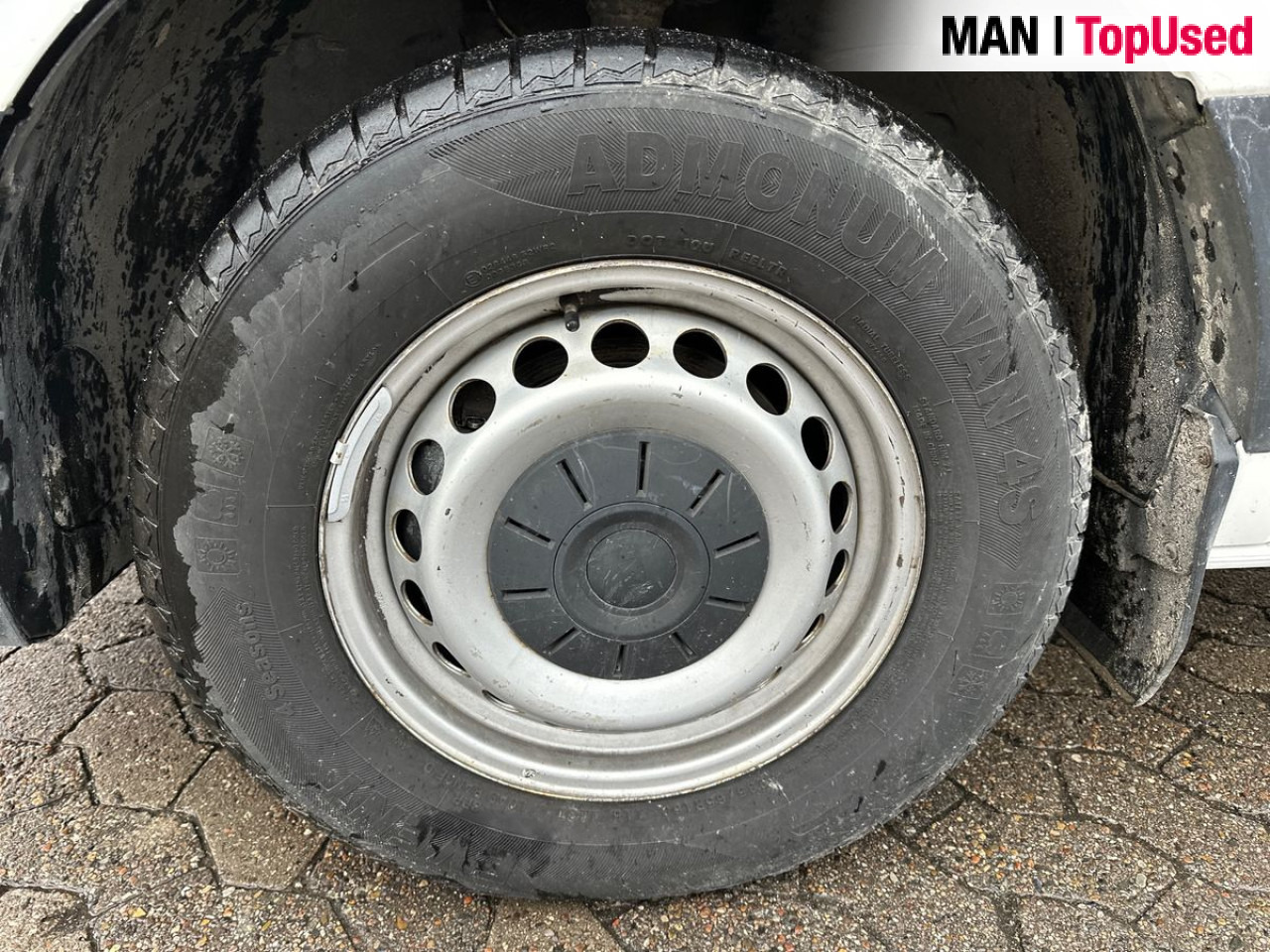 MAN TGE 3.180 4X2F SB - Dostavno vozilo s kesonom: slika 4 MAN TGE 3.180 4X2F SB - Dostavno vozilo s kesonom: slika 4