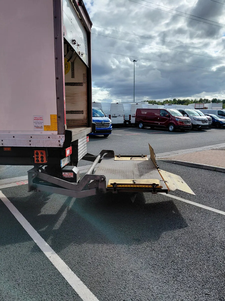 Tovornjak zabojnik 2019 Renault D18 Wide 4×2 18 Tonne: slika 11