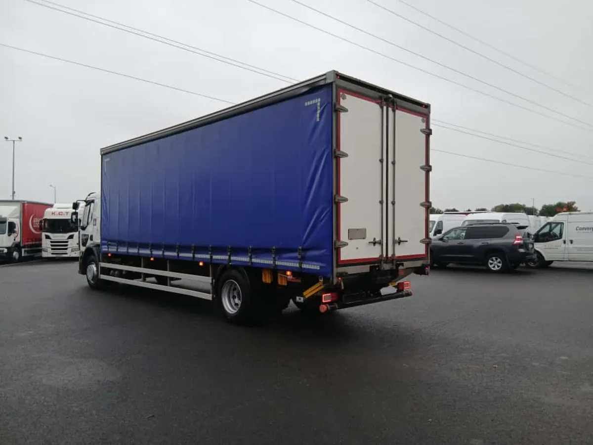 2020 Renault D18 Wide Curtainsider - Tovornjak s ponjavo: slika 5 2020 Renault D18 Wide Curtainsider - Tovornjak s ponjavo: slika 5