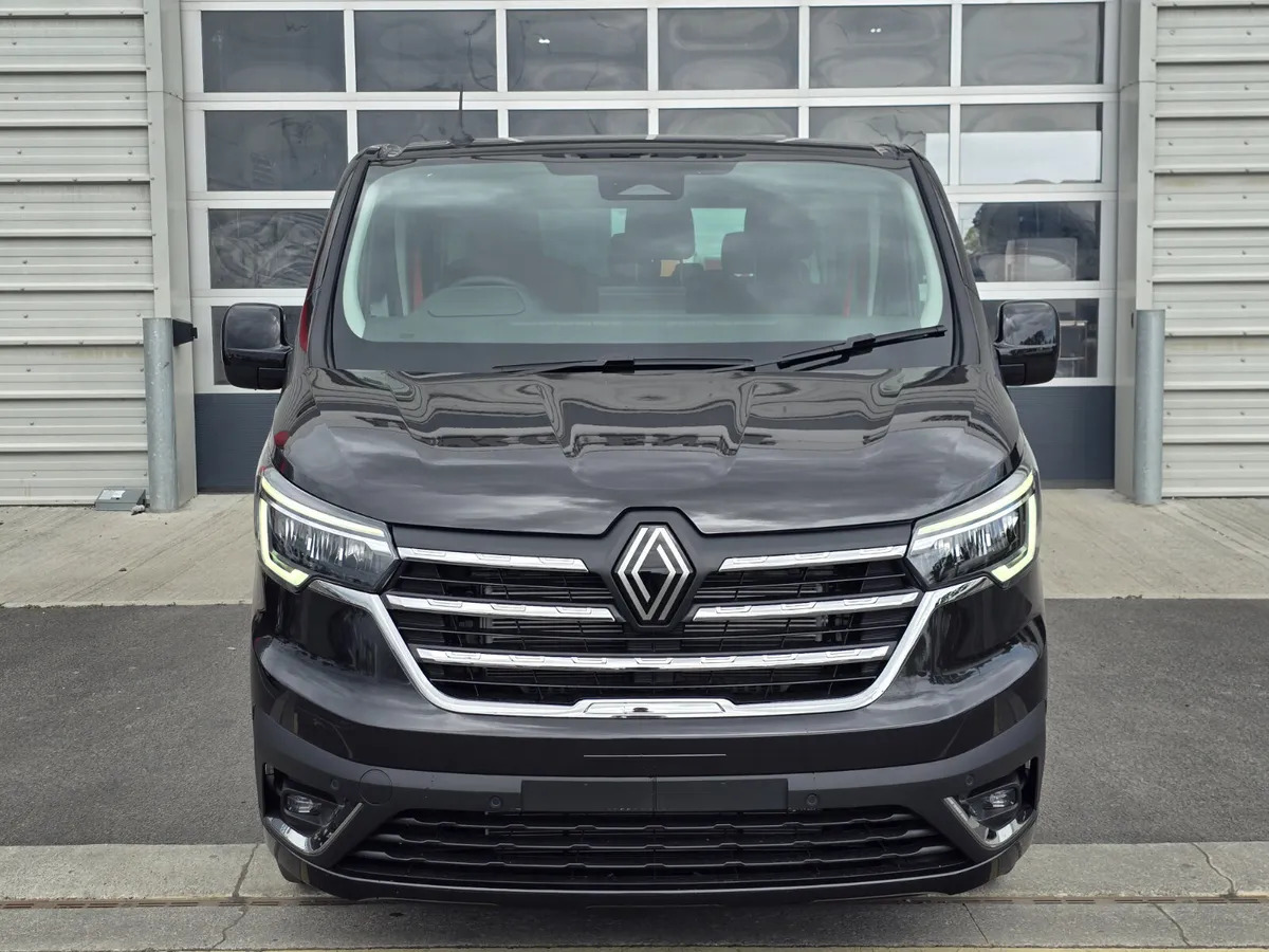 2025 Renault Trafic Combi 170BHP Auto - Potniški kombi: slika 3 2025 Renault Trafic Combi 170BHP Auto - Potniški kombi: slika 3