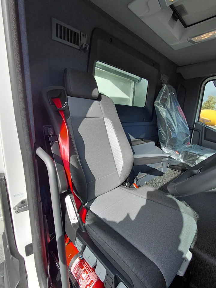 NEW Renault T380 Refrigerated Rigid - Tovornjak hladilnik: slika 3 NEW Renault T380 Refrigerated Rigid - Tovornjak hladilnik: slika 3