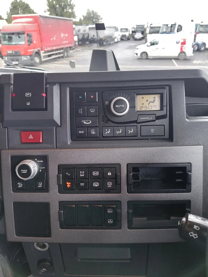 2019 Renault T 440 4×2 Auto Tractor Unit - Vlačilec: slika 3 2019 Renault T 440 4×2 Auto Tractor Unit - Vlačilec: slika 3