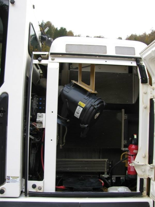 Bager goseničar CAT 320E LRR 4 orodja: slika 17