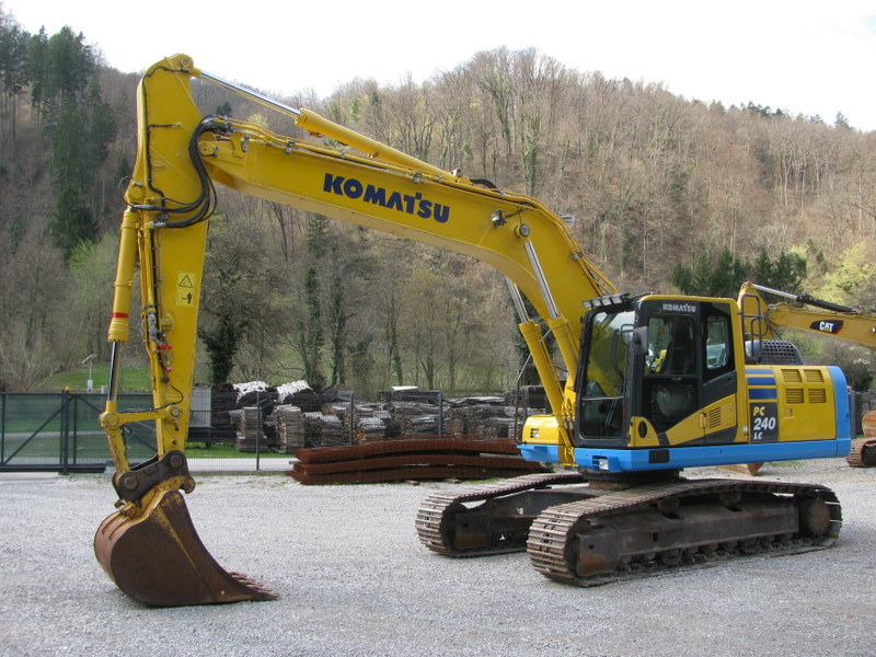 KOMATSU PC240NLC-10 TOP condition - Bager goseničar: slika 1 KOMATSU PC240NLC-10 TOP condition - Bager goseničar: slika 1