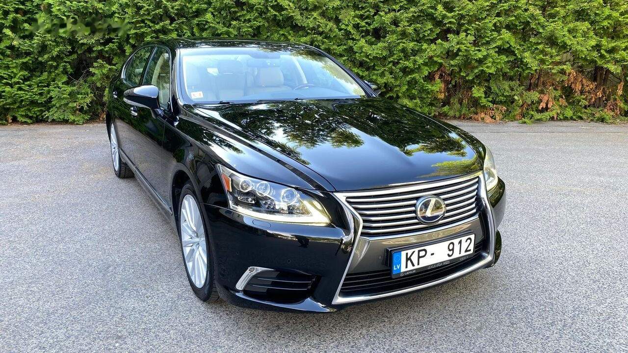 Lexus LS600hL President - Limuzina: slika 2 Lexus LS600hL President - Limuzina: slika 2