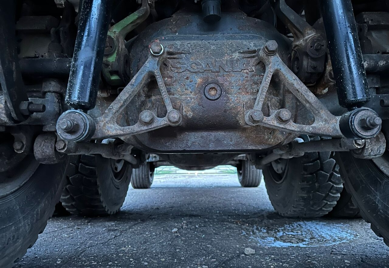 Tovornjak prekucnik Scania 124C 6x6 steel: slika 7