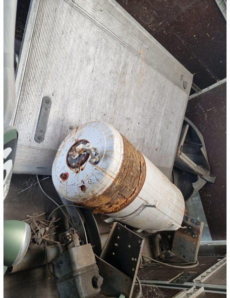 Bär Cargolift egész emelőhátfalak - different kinds - Dvižna ploščad zadaj za Tovornjak: slika 2 Bär Cargolift egész emelőhátfalak - different kinds - Dvižna ploščad zadaj za Tovornjak: slika 2