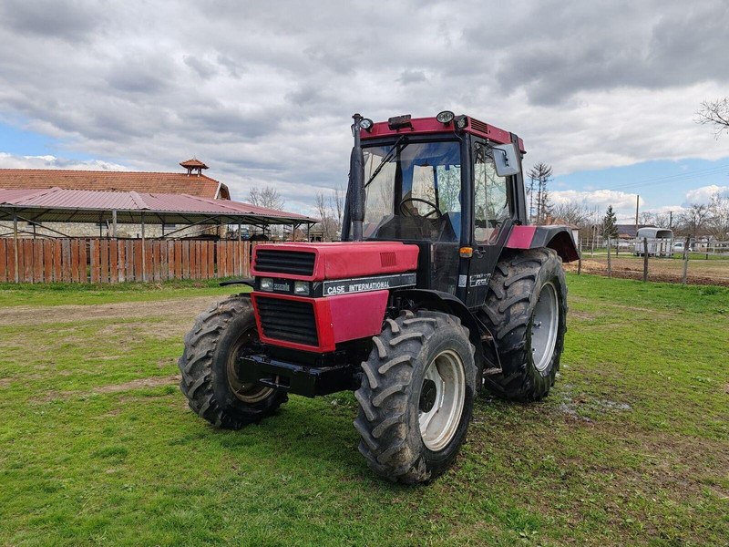 Case IH 856 XL - Traktor: slika 2 Case IH 856 XL - Traktor: slika 2