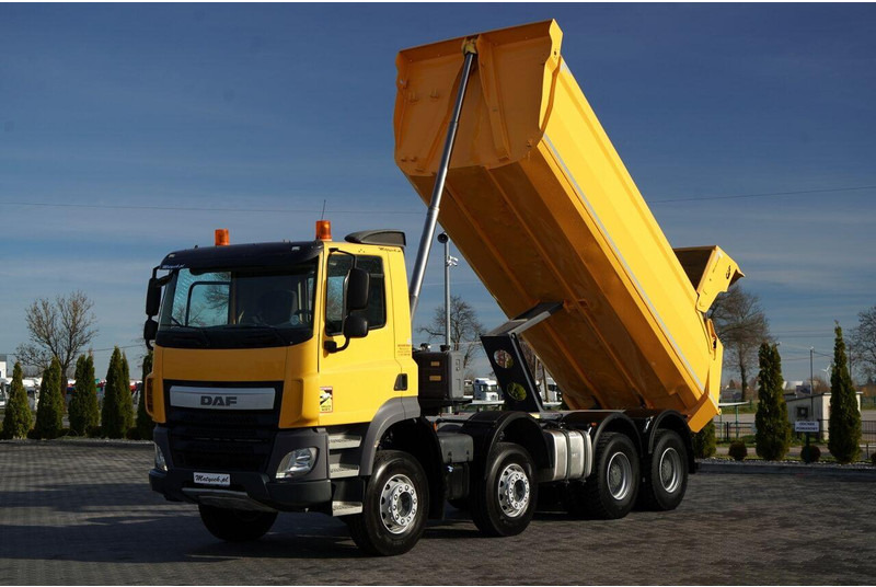 DAF CF 85.410 / 8x4 / WYWROTKA TYLNOZSYPOWA / HYDROKLAPA / OPONY 1 - Tovornjak prekucnik: slika 3 DAF CF 85.410 / 8x4 / WYWROTKA TYLNOZSYPOWA / HYDROKLAPA / OPONY 1 - Tovornjak prekucnik: slika 3