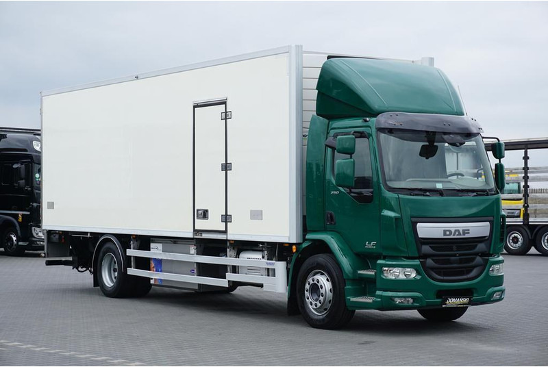 DAF LF / 250 / EURO 6 / CHŁODNIA + WINDA / MULTITEMPERATURA - Tovornjak hladilnik: slika 1 DAF LF / 250 / EURO 6 / CHŁODNIA + WINDA / MULTITEMPERATURA - Tovornjak hladilnik: slika 1