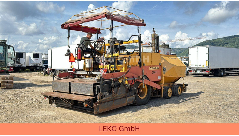 Asfaltni finišer Dynapac 11011 AR: slika 8 Asfaltni finišer Dynapac 11011 AR: slika 8