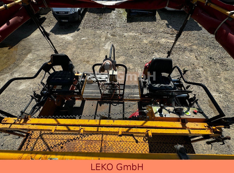 Asfaltni finišer Dynapac 11011 AR: slika 18 Asfaltni finišer Dynapac 11011 AR: slika 18