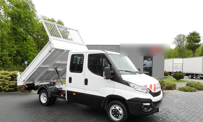 Iveco DAILY 35C13 WYWROTKA PODWÓJNA KABINA DOKA 7 MIEJSC TEMPOMAT BLIŹ - Dostavno vozilo prekucnik, Dostavno vozilo z dvojno kabino: slika 1 Iveco DAILY 35C13 WYWROTKA PODWÓJNA KABINA DOKA 7 MIEJSC TEMPOMAT BLIŹ - Dostavno vozilo prekucnik, Dostavno vozilo z dvojno kabino: slika 1