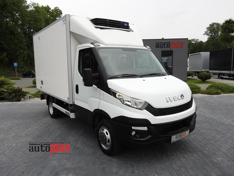 Iveco DAILY 35C15 KONTENER CHŁODNIA -12*C ZASILANIE 230V TEMPOMAT KLIM - Hladilno vozilo: slika 1 Iveco DAILY 35C15 KONTENER CHŁODNIA -12*C ZASILANIE 230V TEMPOMAT KLIM - Hladilno vozilo: slika 1
