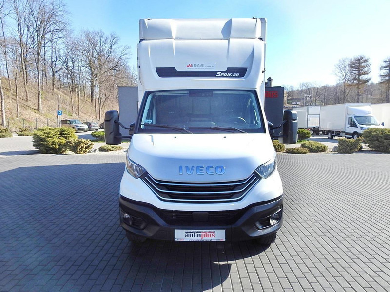 Iveco DAILY 70C18 KONTENER WINDA 14 PALET WEBASTO TEMPOMAT NAWIGACJA L - Tovornjak zabojnik: slika 5 Iveco DAILY 70C18 KONTENER WINDA 14 PALET WEBASTO TEMPOMAT NAWIGACJA L - Tovornjak zabojnik: slika 5