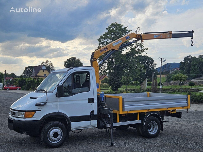 Iveco Daily 65c-15 Flatbed + crane Copma - Tovornjak s kesonom, Tovornjak z dvigalom: slika 1 Iveco Daily 65c-15 Flatbed + crane Copma - Tovornjak s kesonom, Tovornjak z dvigalom: slika 1