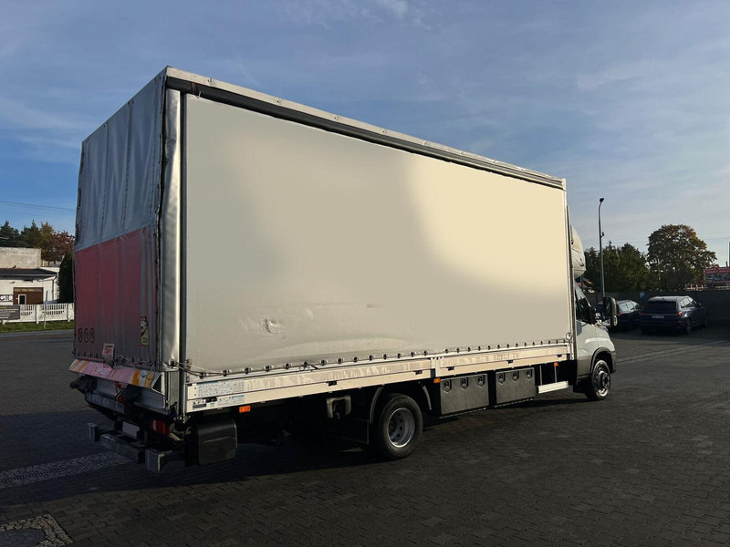 Iveco Daily 72C18 70C18 CURTAINE TILT+LIFT 1.HAND LED FULL OPTION - Tovornjak s ponjavo: slika 5 Iveco Daily 72C18 70C18 CURTAINE TILT+LIFT 1.HAND LED FULL OPTION - Tovornjak s ponjavo: slika 5