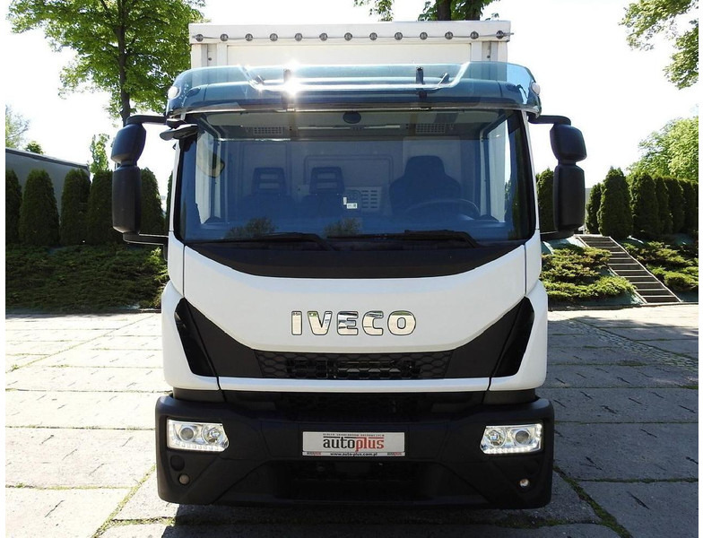 Iveco EUROCARGO 120 - 220 PLANDEKA WINDA 20 PALET AUTOMAT KLIMATYZACJA - Tovornjak zabojnik: slika 5 Iveco EUROCARGO 120 - 220 PLANDEKA WINDA 20 PALET AUTOMAT KLIMATYZACJA - Tovornjak zabojnik: slika 5