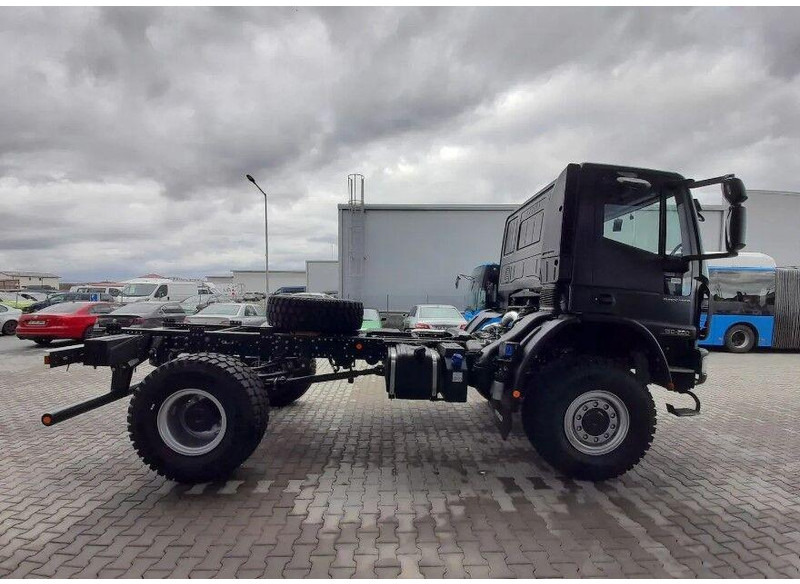 Iveco EuroCargo 4x4 ML150E28WS Chassis - Tovornjak-šasija: slika 5 Iveco EuroCargo 4x4 ML150E28WS Chassis - Tovornjak-šasija: slika 5