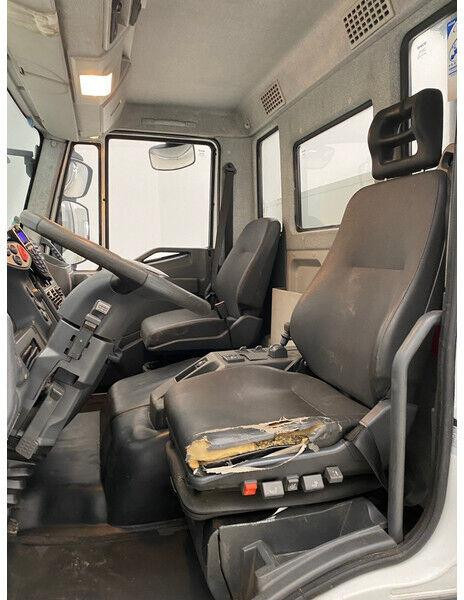 Tovornjak s kesonom, Tovornjak z dvigalom Iveco Eurocargo 75E18: slika 10