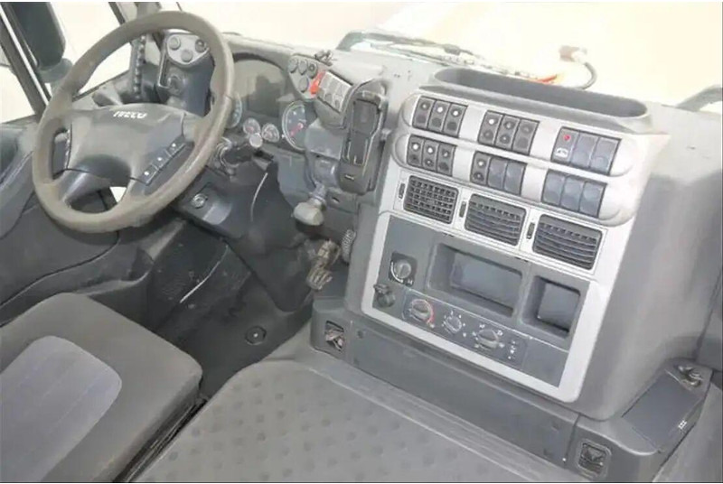 Kotalni prekucni tovornjak Iveco Stralis 260 - Hook lift truck: slika 14