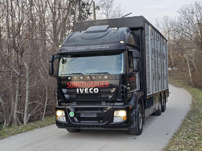 Iveco Stralis 260S45 - Animal transporter - Tovornjak za prevoz živine: slika 2 Iveco Stralis 260S45 - Animal transporter - Tovornjak za prevoz živine: slika 2