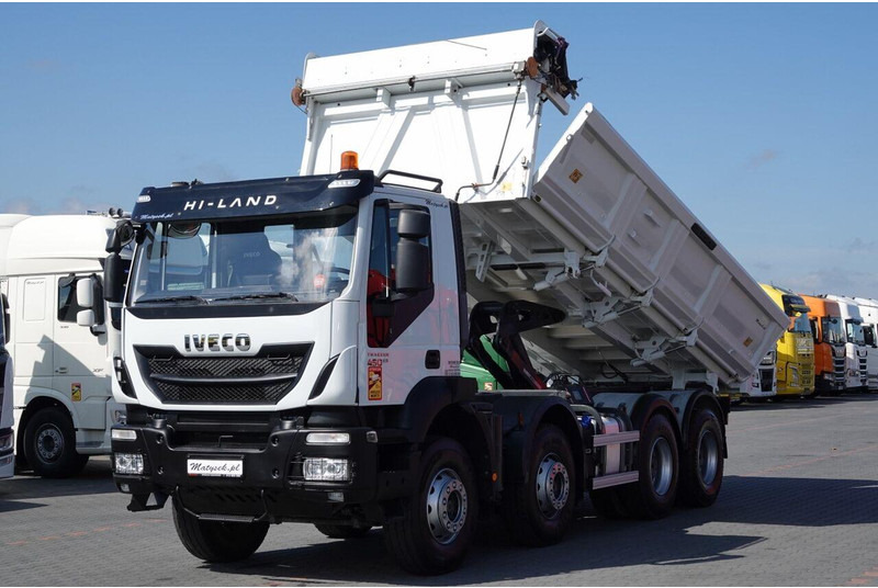 Iveco TRAKKER / 8x4 / WYWROTKA / HYDROBURTA / BORDMATIC / EURO 6 / ME - Tovornjak prekucnik: slika 1 Iveco TRAKKER / 8x4 / WYWROTKA / HYDROBURTA / BORDMATIC / EURO 6 / ME - Tovornjak prekucnik: slika 1